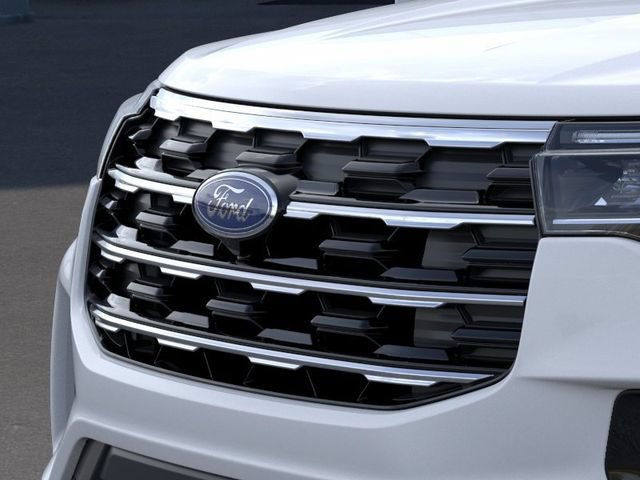 Used 2026 Ford Explorer Active w/ Active Comfort Package AWD/4WD image 17