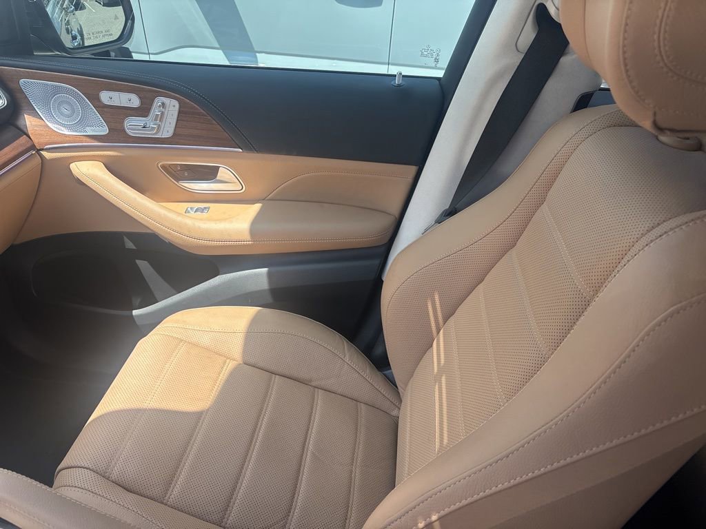 Used 2024 Mercedes-Benz GLE 350 4MATIC image 7