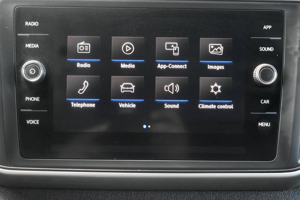 Used 2020 Volkswagen Atlas Cross Sport SE FWD image 20