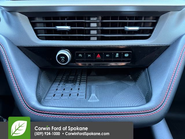 Certified 2025 Ford Explorer ST image 33