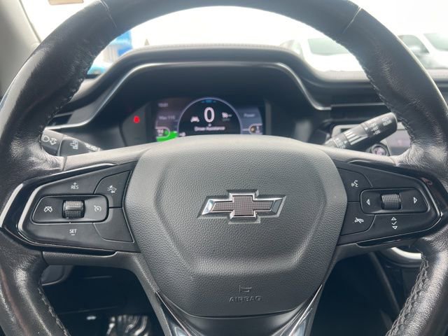 Used 2022 Chevrolet Bolt EUV LT w/ Convenience Package image 26