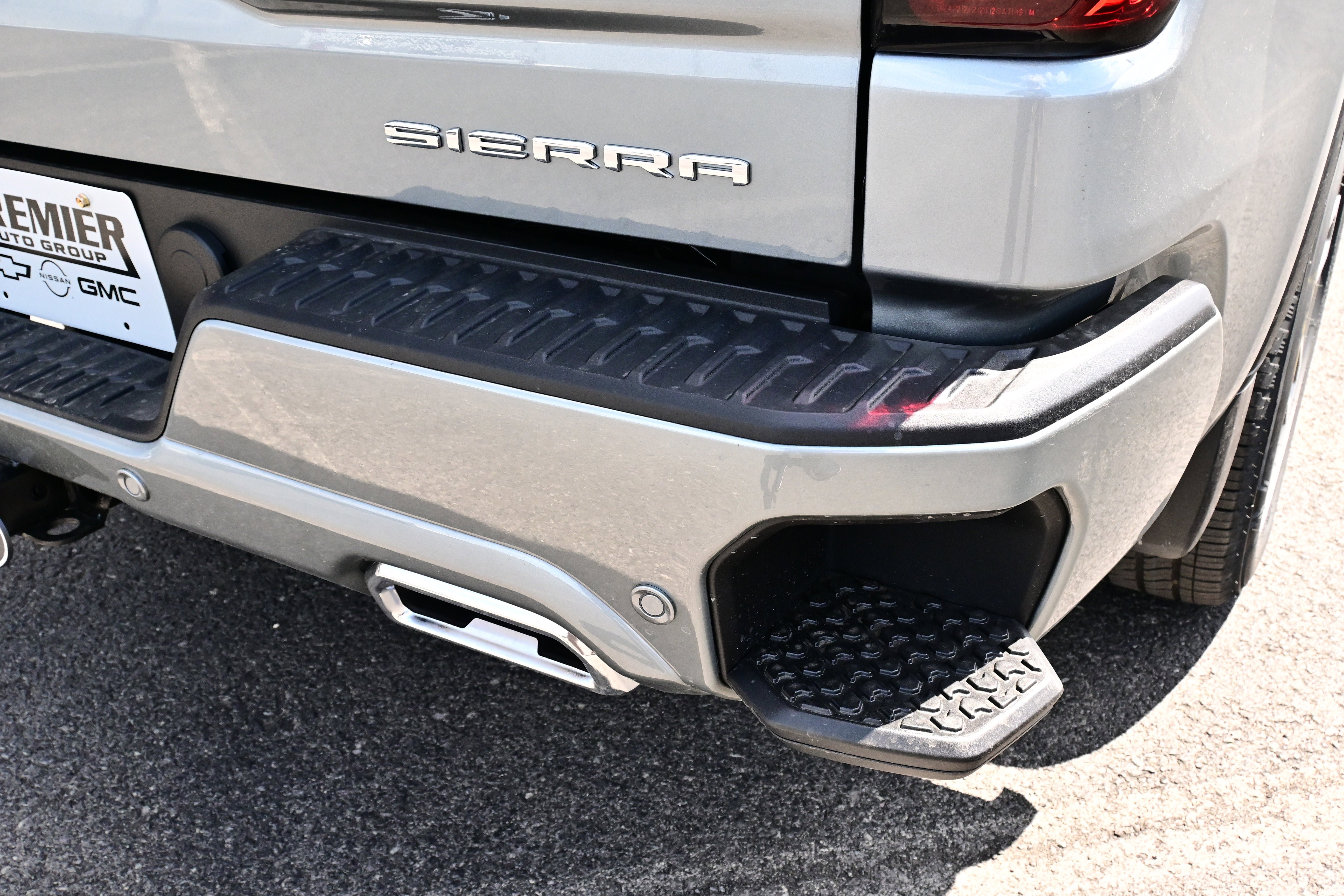 New 2026 GMC Sierra 1500 Denali Ultimate AWD/4WD image 9