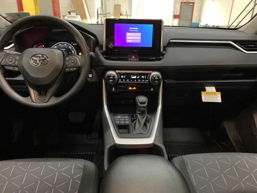 New 2025 Toyota RAV4 XLE image 15