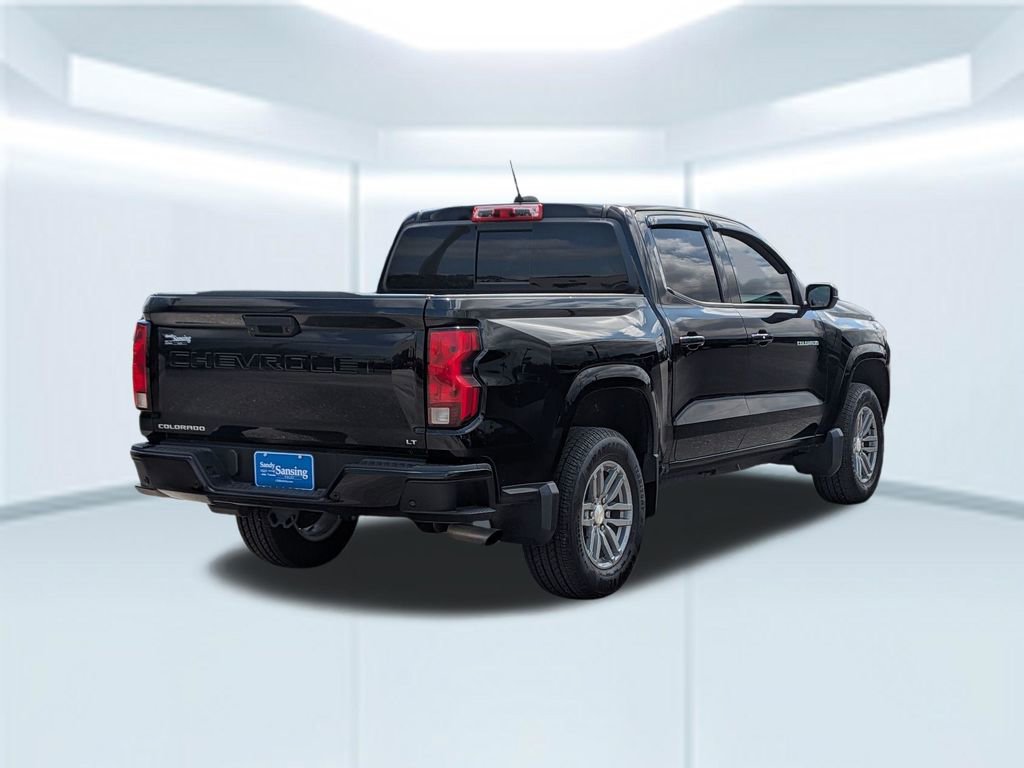 Used 2024 Chevrolet Colorado LT w/ LT Convenience Package image 6
