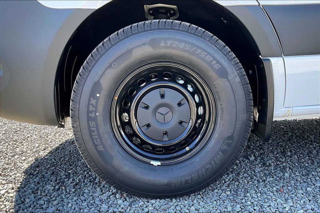 New 2026 Mercedes-Benz Sprinter 2500 image 11