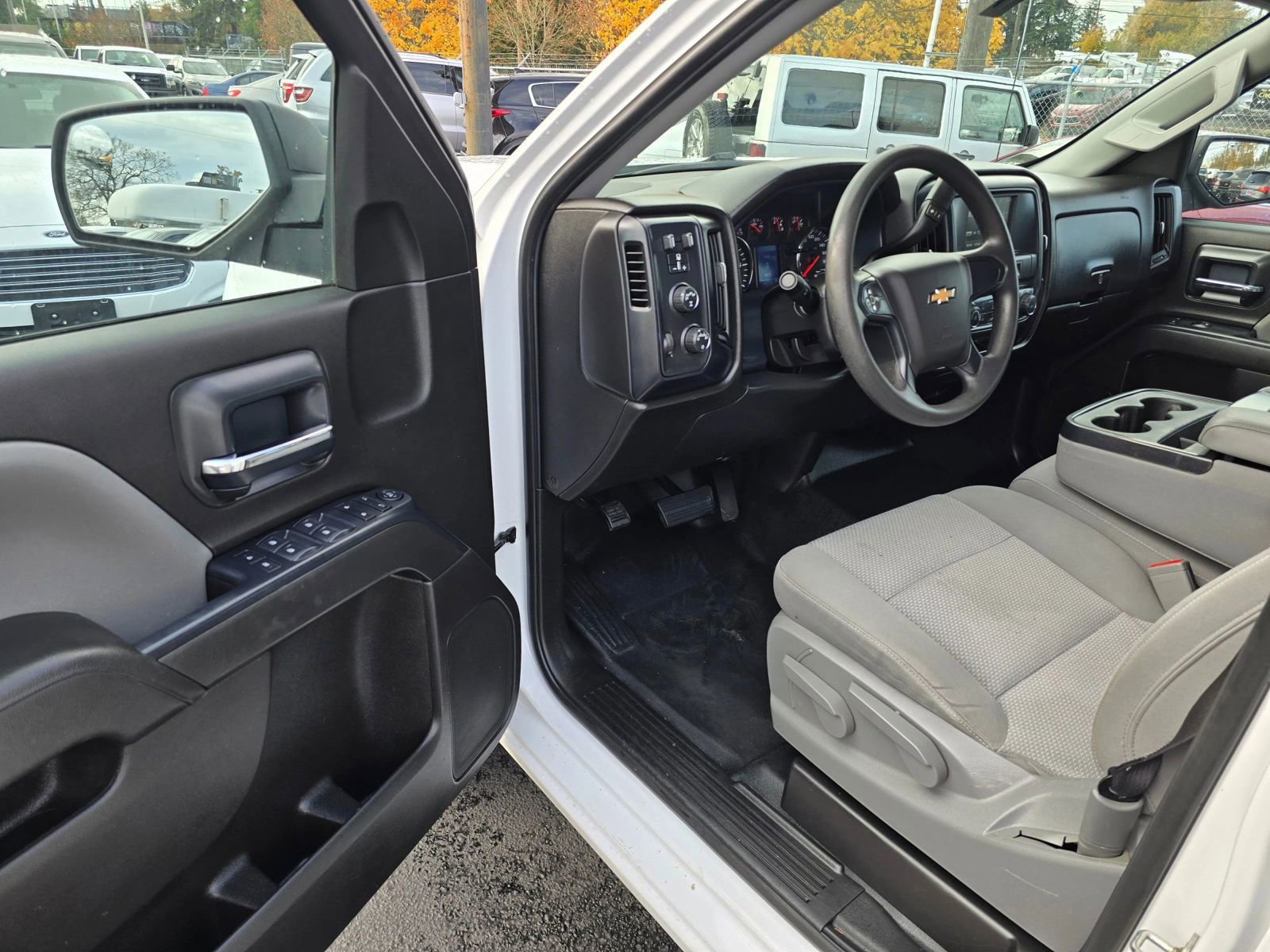 Used 2018 Chevrolet Silverado 1500 LS image 18