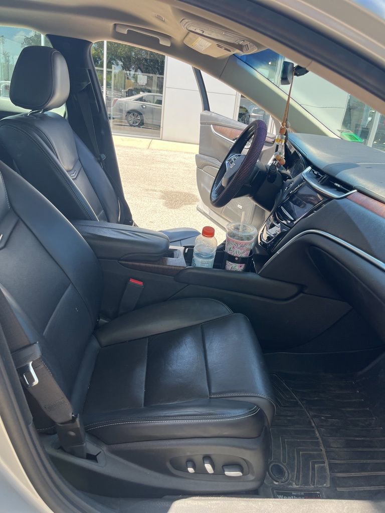 Used 2018 Cadillac XTS Luxury AWD/4WD image 21