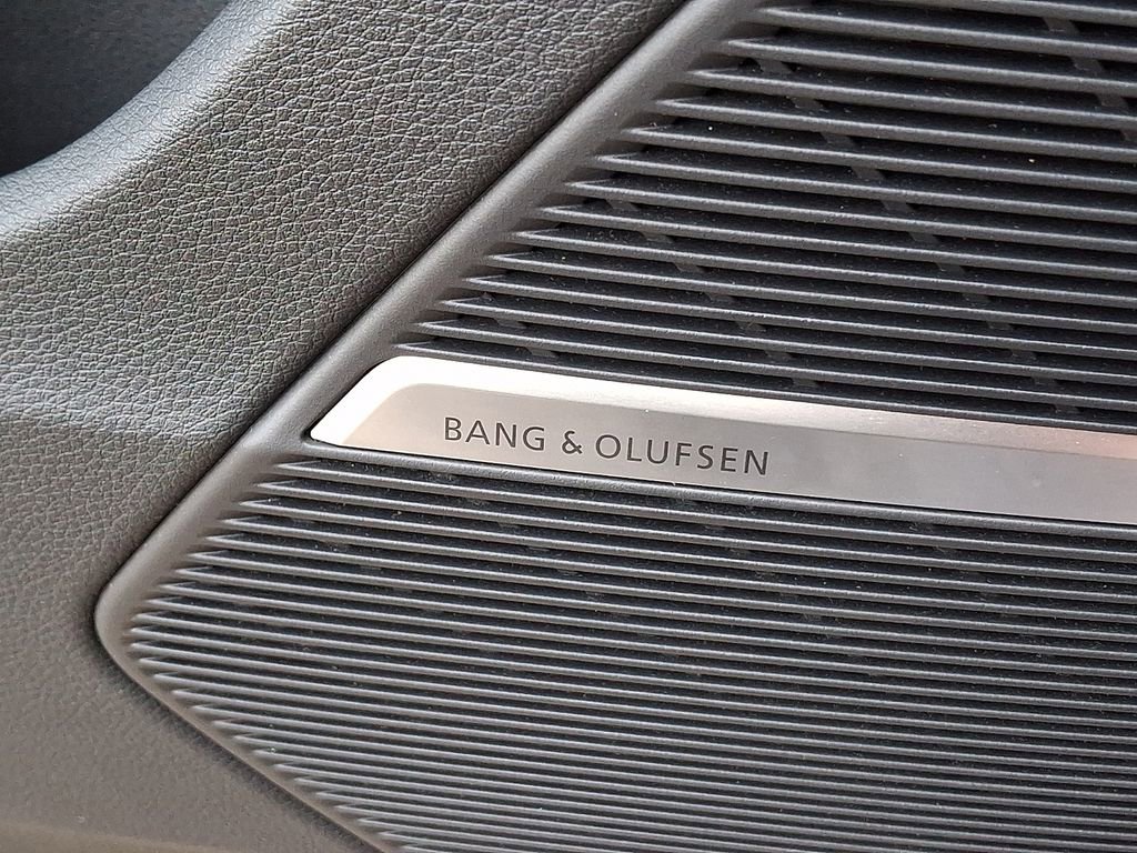 Used 2023 Audi SQ7 Prestige w/ Sport Package AWD/4WD image 23