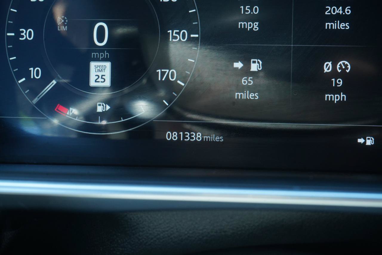 Used 2019 Land Rover Range Rover Sport Supercharged AWD/4WD image 28