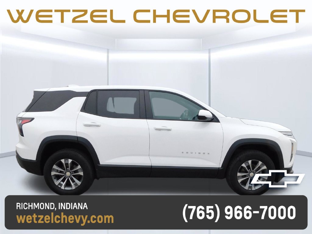 Used 2025 Chevrolet Equinox LT AWD/4WD image 2