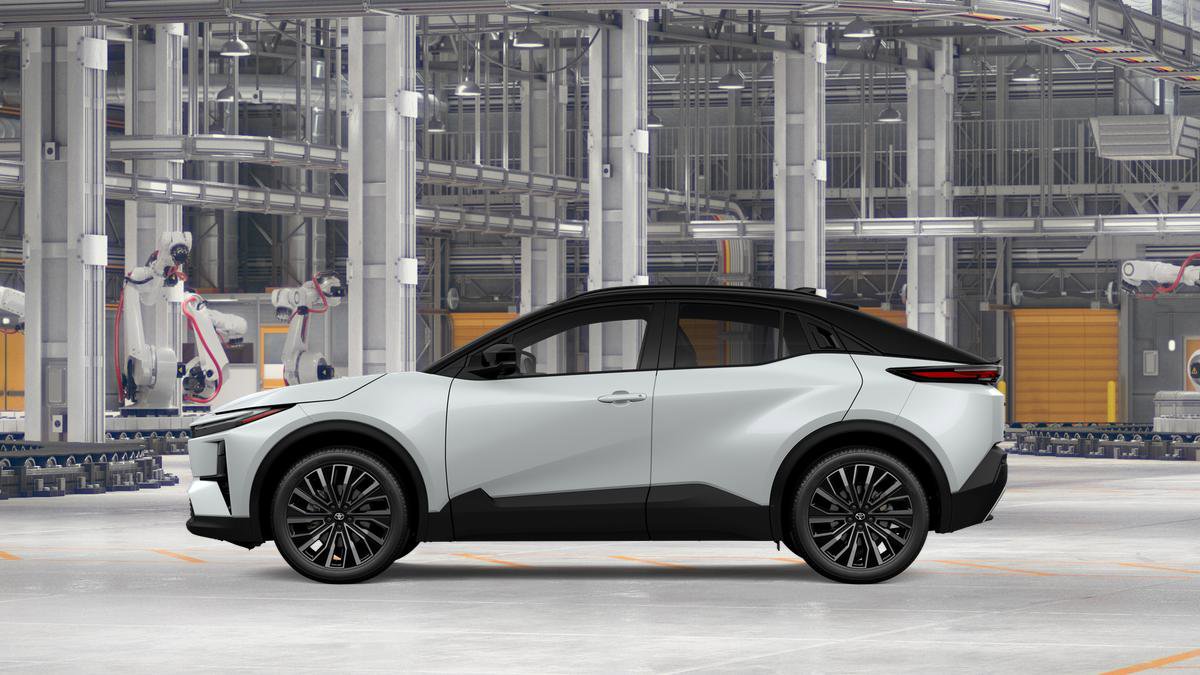 New 2026 Toyota C-HR image 4