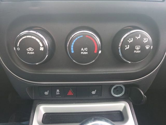 Used 2016 Jeep Compass High Altitude image 24