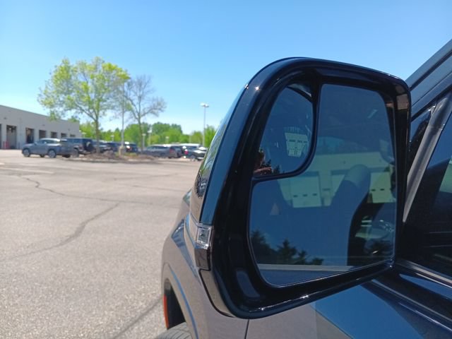 Used 2023 Jeep Wagoneer Series II AWD/4WD image 27