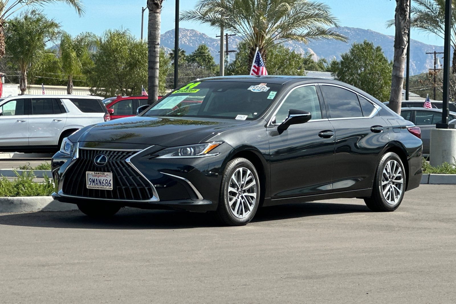 Used 2024 Lexus ES 350 w/ Accessory Package (Z2) FWD image 8