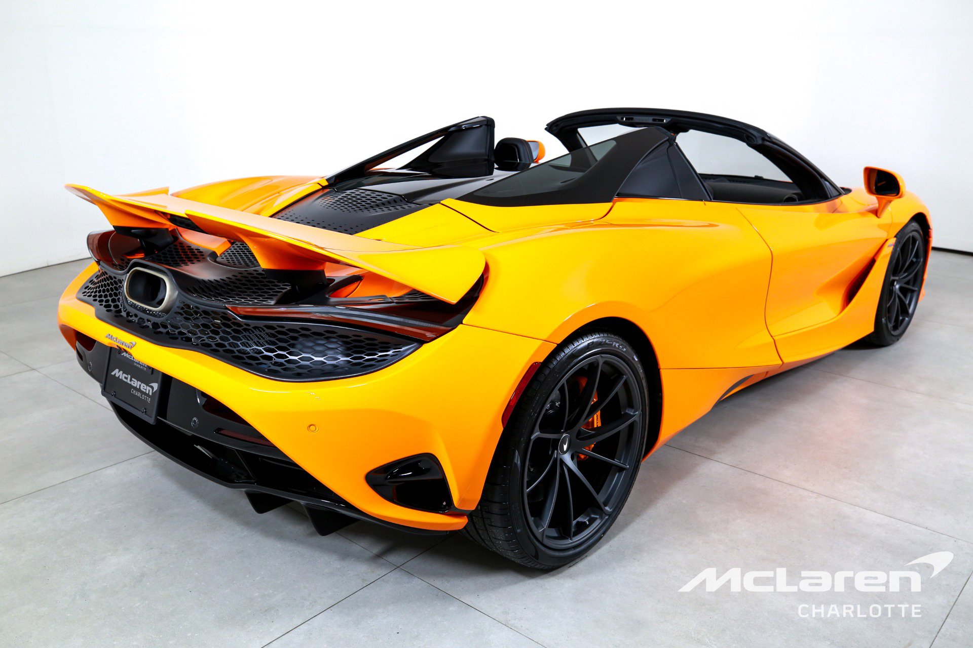 New 2026 McLaren 750S Spider RWD image 10