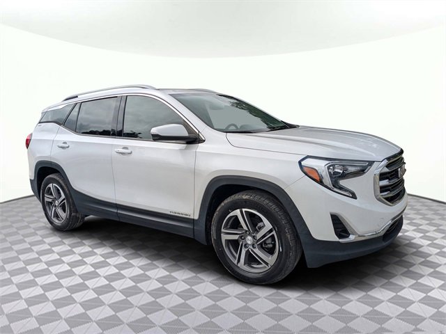 Used 2021 GMC Terrain SLT w/ Infotainment Package II image 2