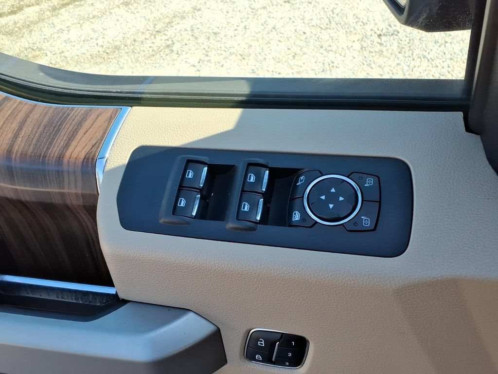 Used 2016 Ford F150 Lariat w/ Equipment Group 502A Luxury AWD/4WD image 37