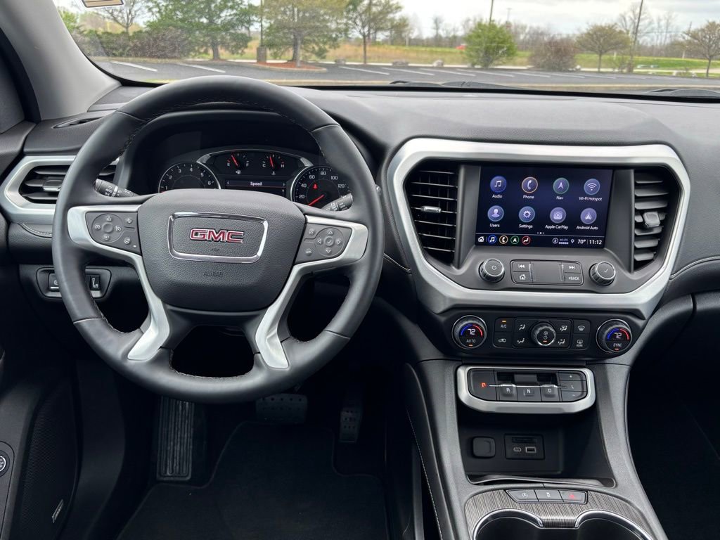 Used 2023 GMC Acadia SLT w/ Preferred Package image 30