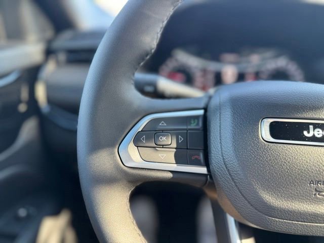 New 2026 Jeep Compass Limited image 24