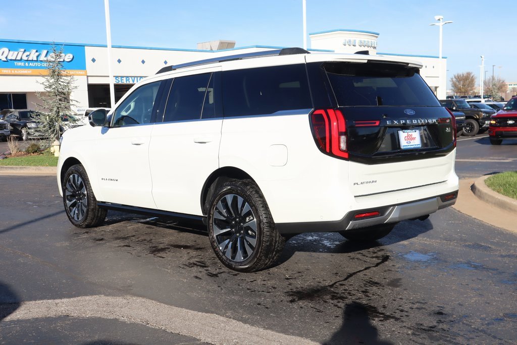 New 2025 Ford Expedition Platinum w/ Driver's Package image 25