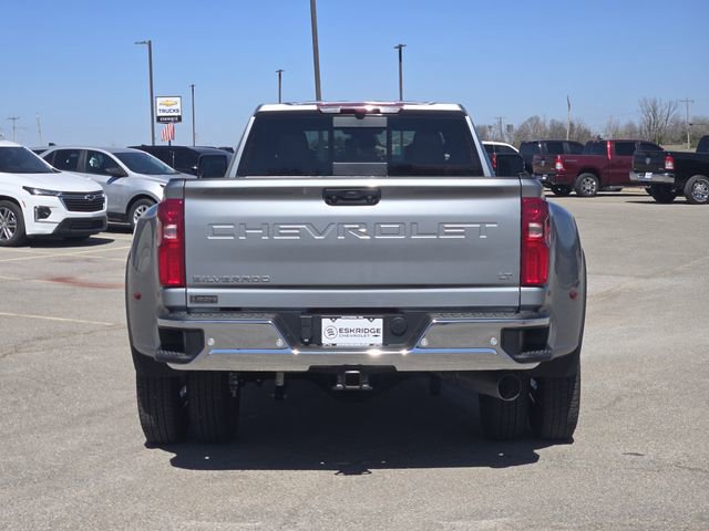 Used 2025 Chevrolet Silverado 3500 LT w/ Safety Package image 6