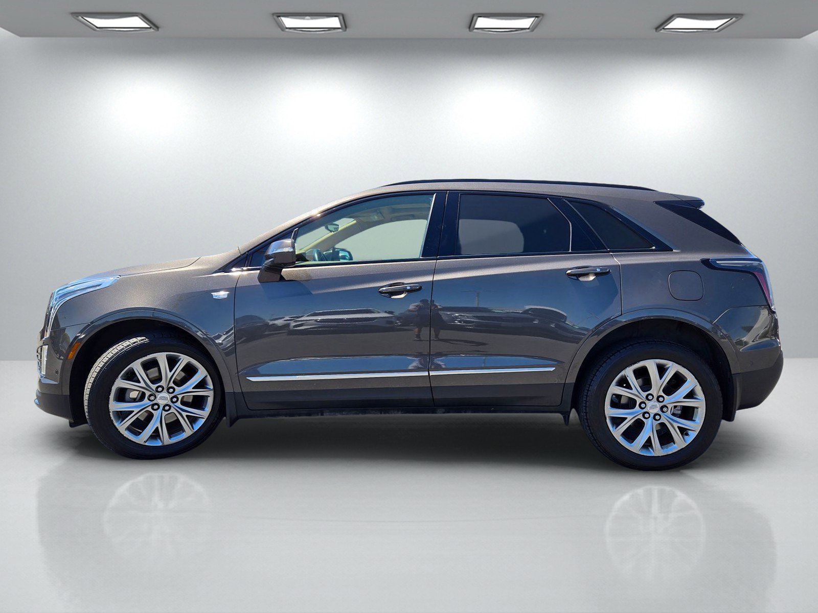 Used 2020 Cadillac XT5 Sportv w/ Platinum Package AWD/4WD image 7