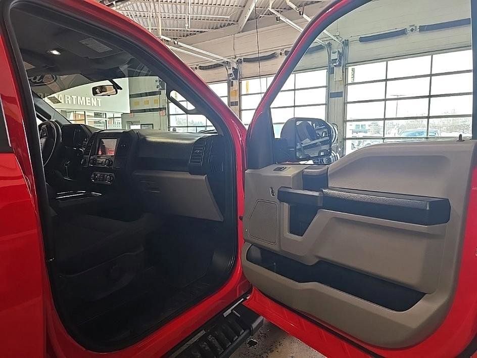 Used 2019 Ford F150 XL w/ Equipment Group 101A Mid AWD/4WD image 34