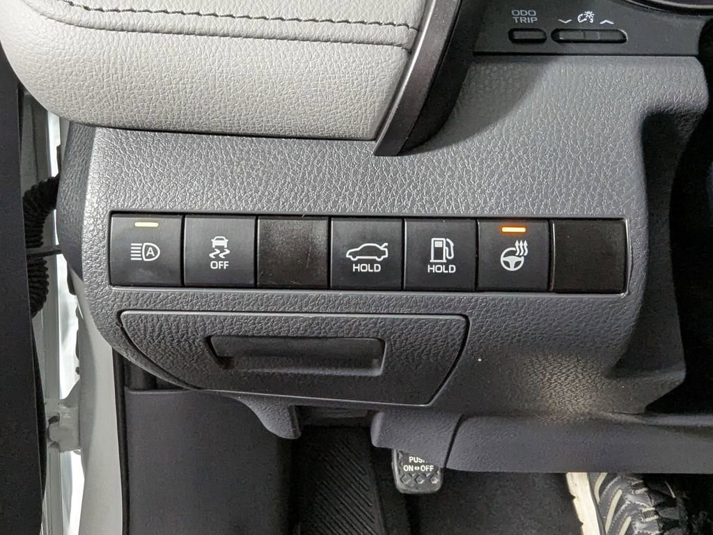 Certified 2023 Toyota Camry SE image 31