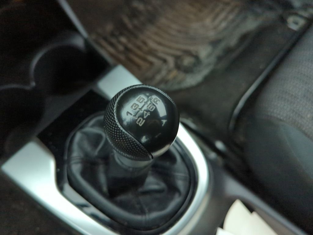 Used 2017 Honda Fit LX image 8