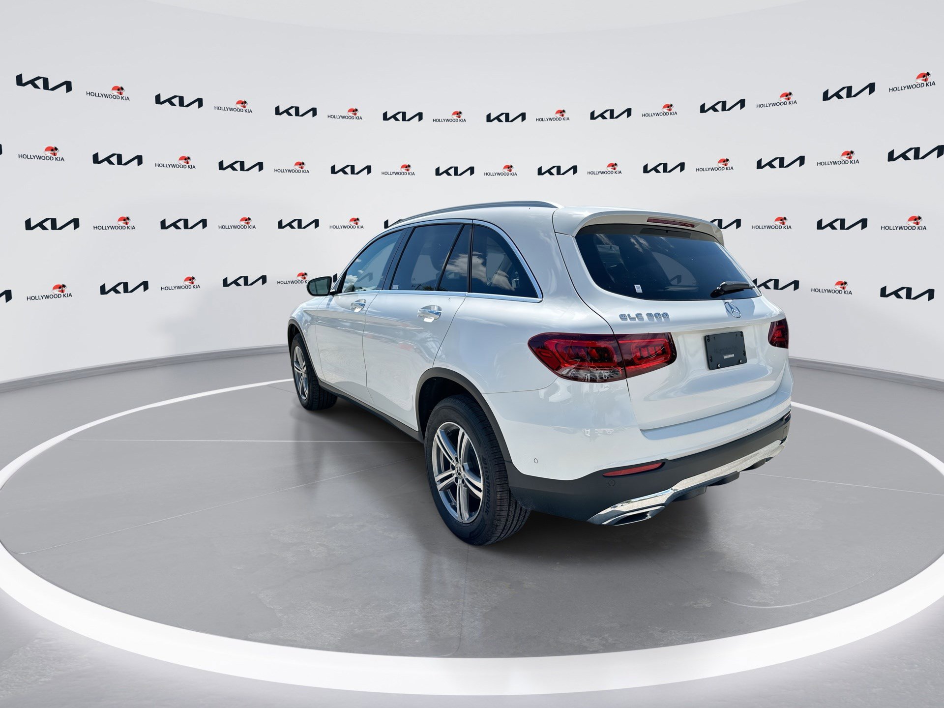 Used 2022 Mercedes-Benz GLC 300 image 6