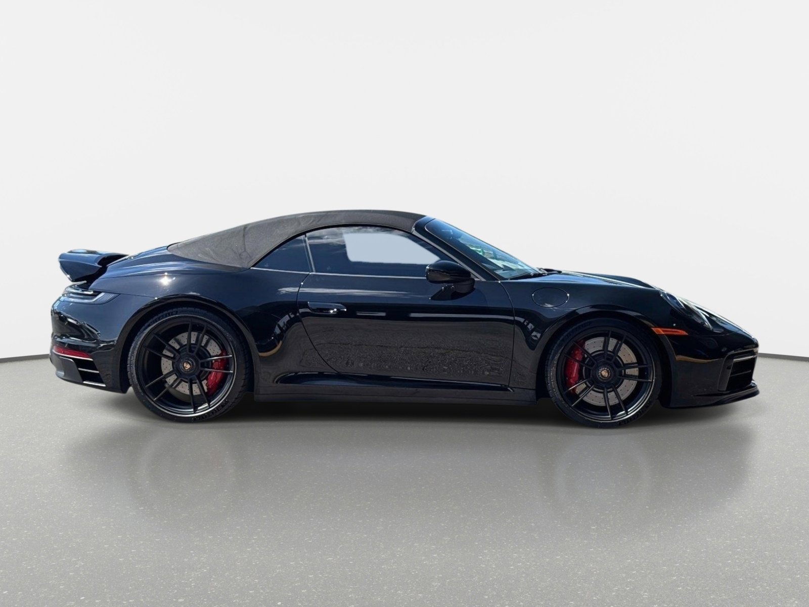 Used 2022 Porsche 911 Carrera GTS RWD image 2