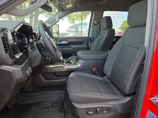 New 2026 Chevrolet Silverado 2500 LT w/ Trail Boss Package AWD/4WD image 9