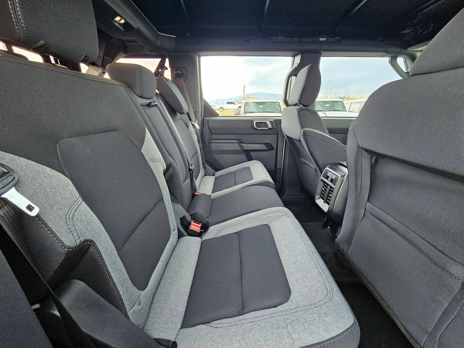 New 2026 Ford Bronco 4-Door AWD/4WD image 29