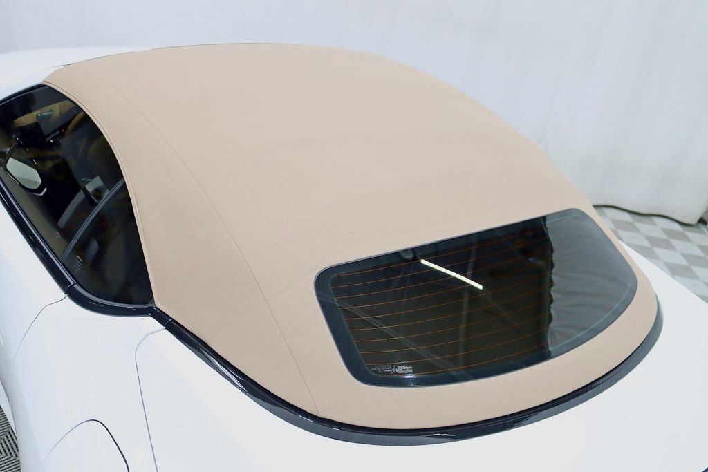 Used 2025 Lexus LC 500 Convertible w/ Touring Package RWD image 33