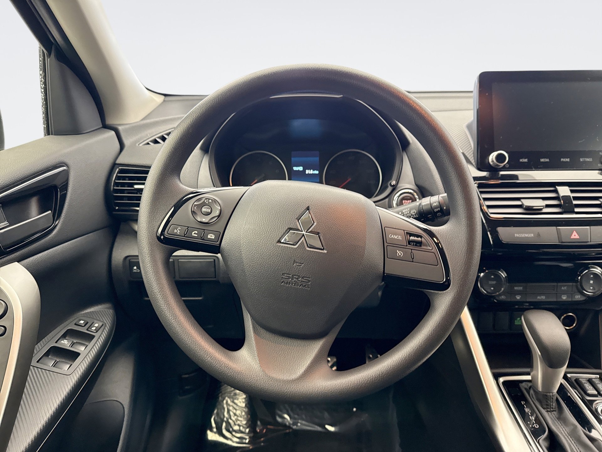 Used 2024 Mitsubishi Eclipse Cross BLACK EDITION image 12