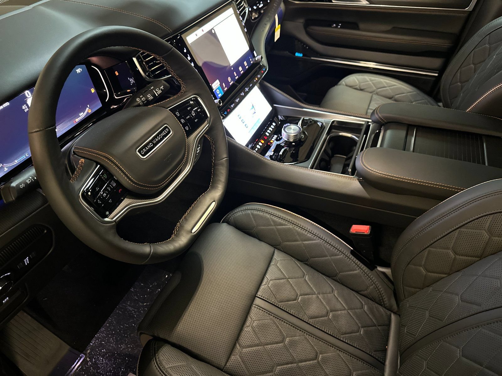 New 2026 Jeep Grand Wagoneer Summit AWD/4WD image 9