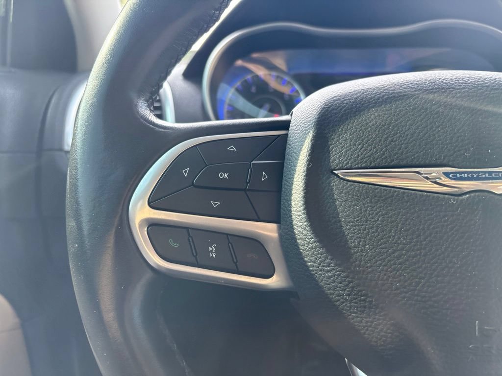Used 2019 Chrysler 300 Touring w/ Sport Appearance Package RWD image 27