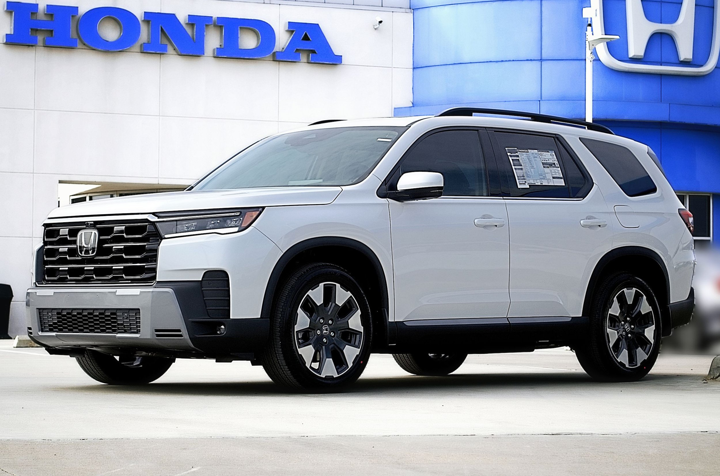 New 2026 Honda Pilot Elite image 1