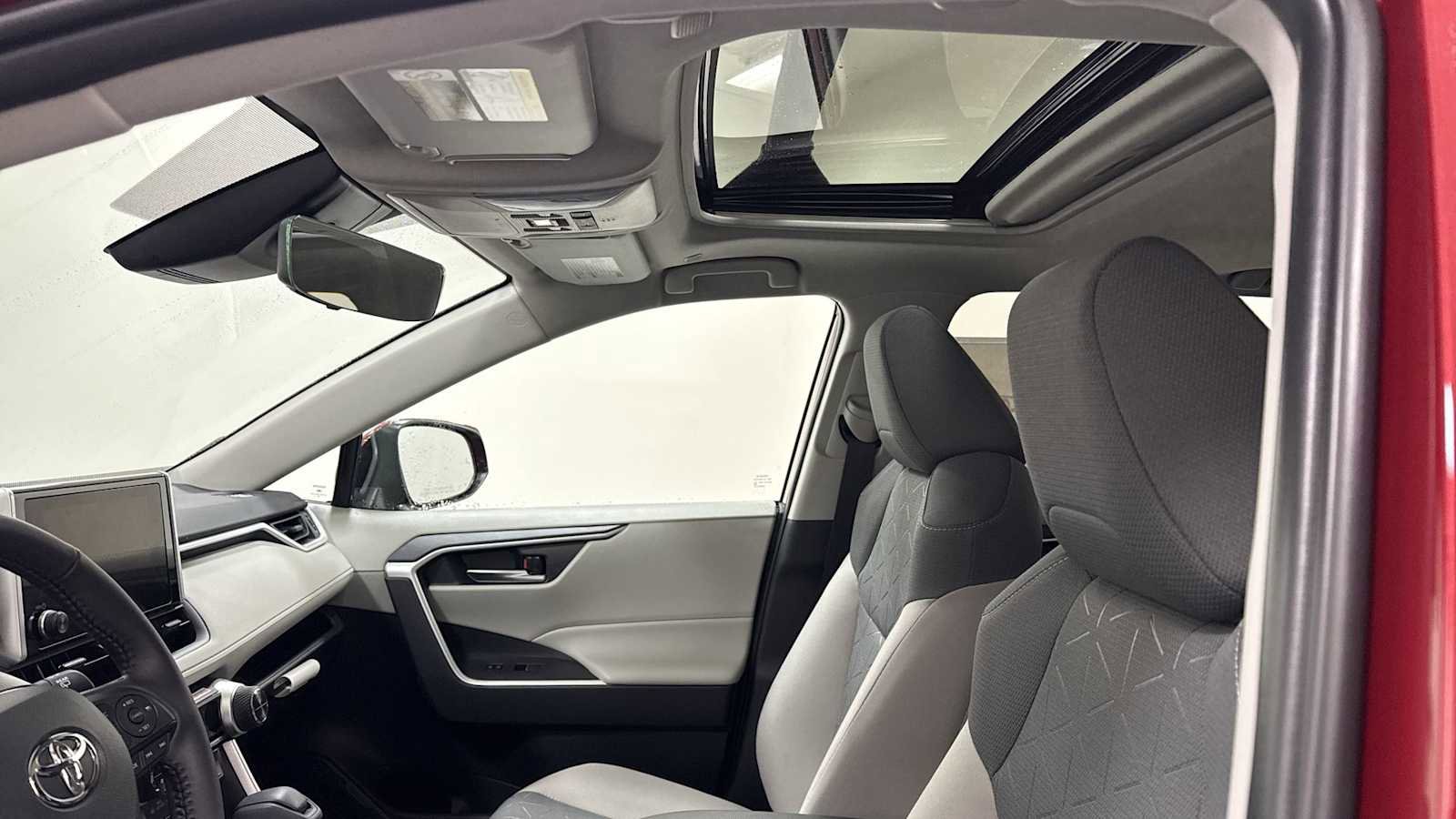 New 2025 Toyota RAV4 XLE image 24