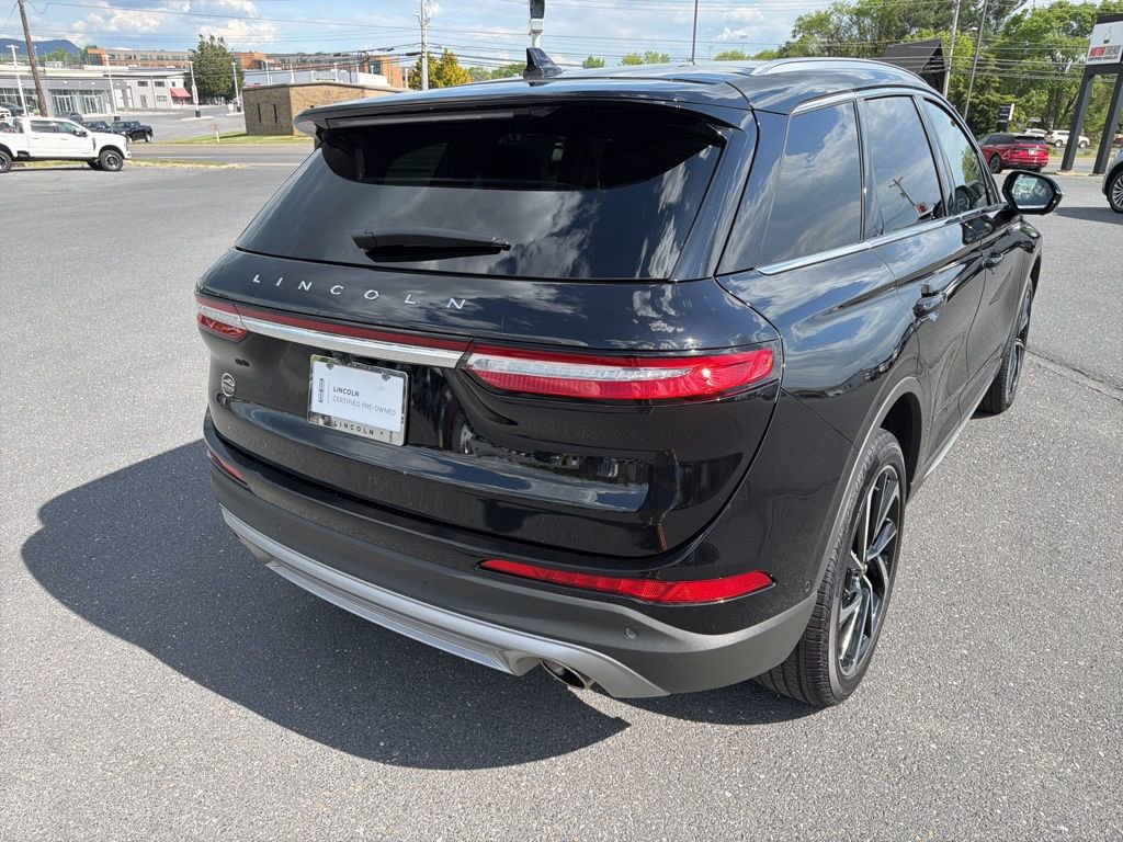 Certified 2023 Lincoln Corsair Reserve w/ Equipment Group 202A AWD/4WD image 6