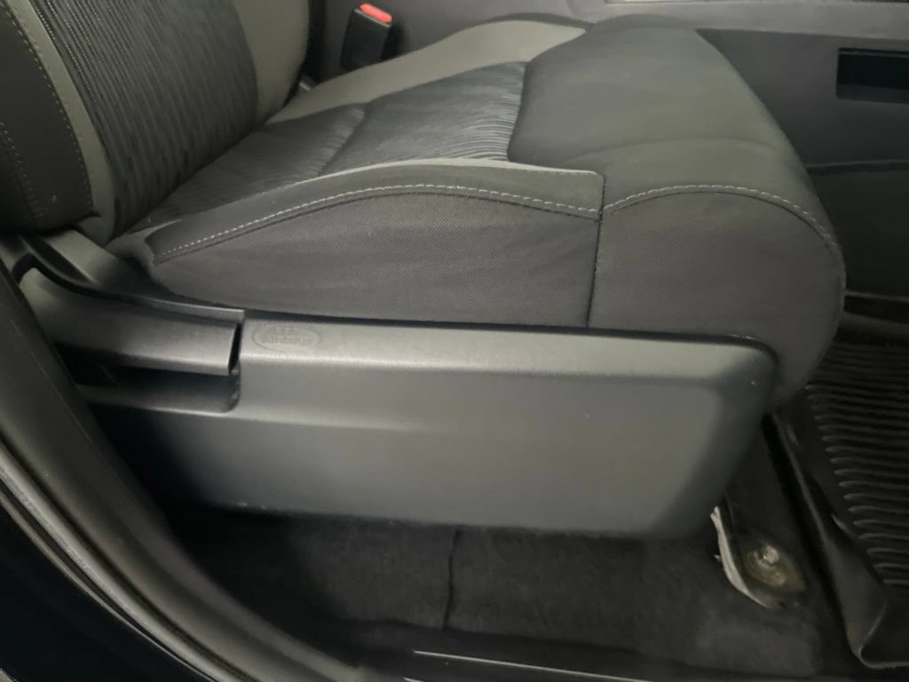 Used 2017 Toyota Tundra SR5 AWD/4WD image 65