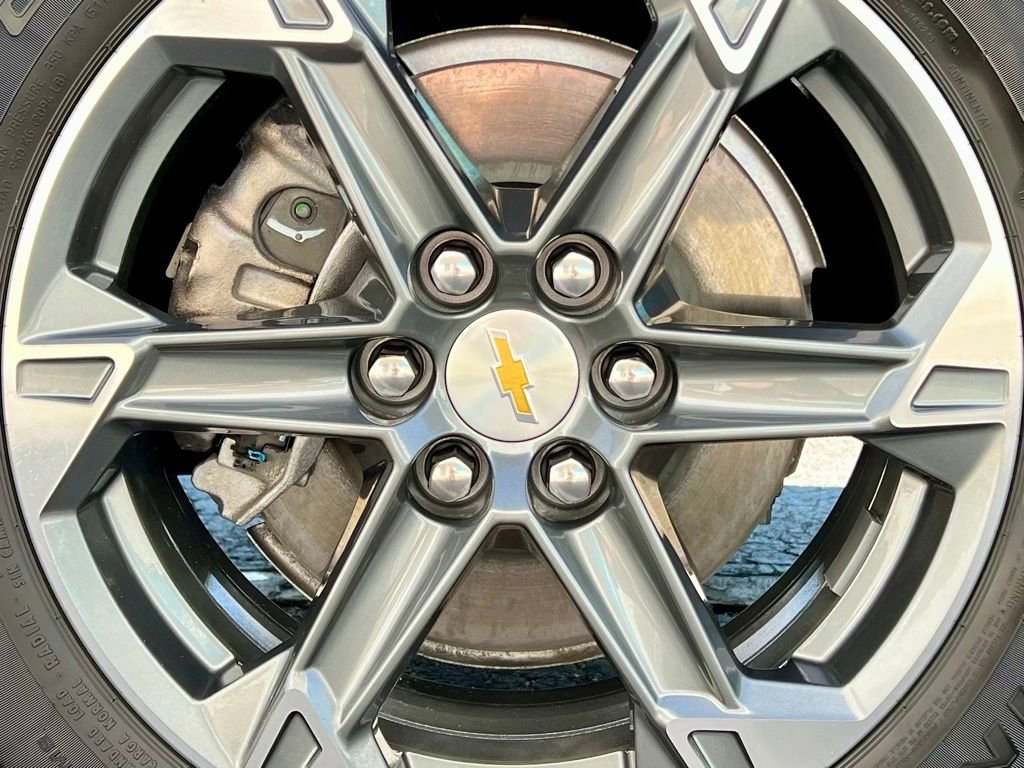 Used 2025 Chevrolet Blazer LT image 13