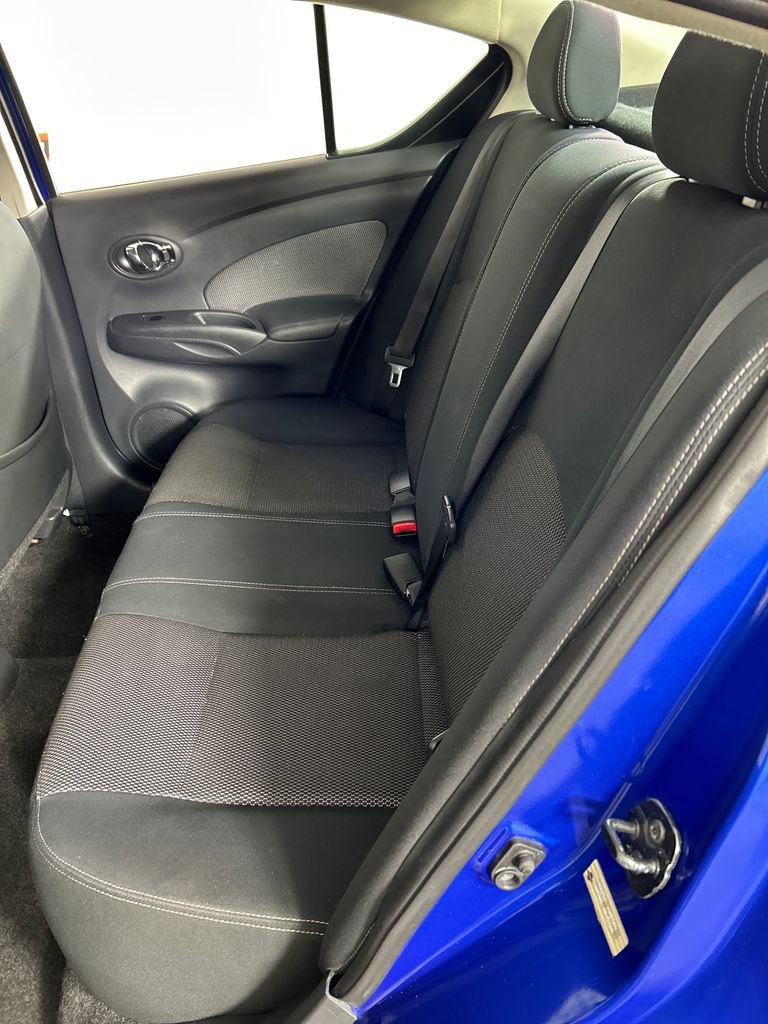Used 2016 Nissan Versa SV FWD image 16