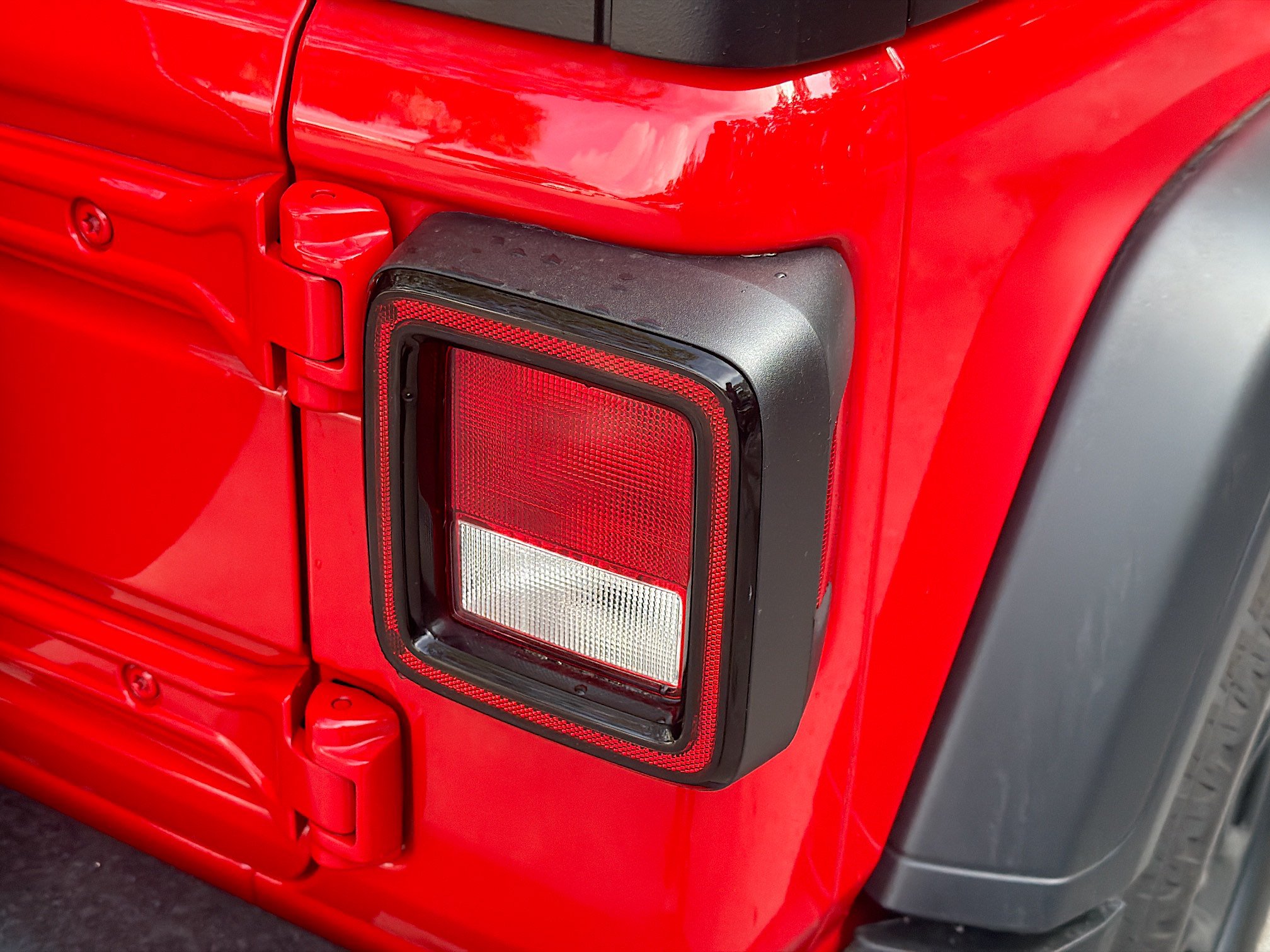 Used 2024 Jeep Wrangler Unlimited Sport AWD/4WD image 27