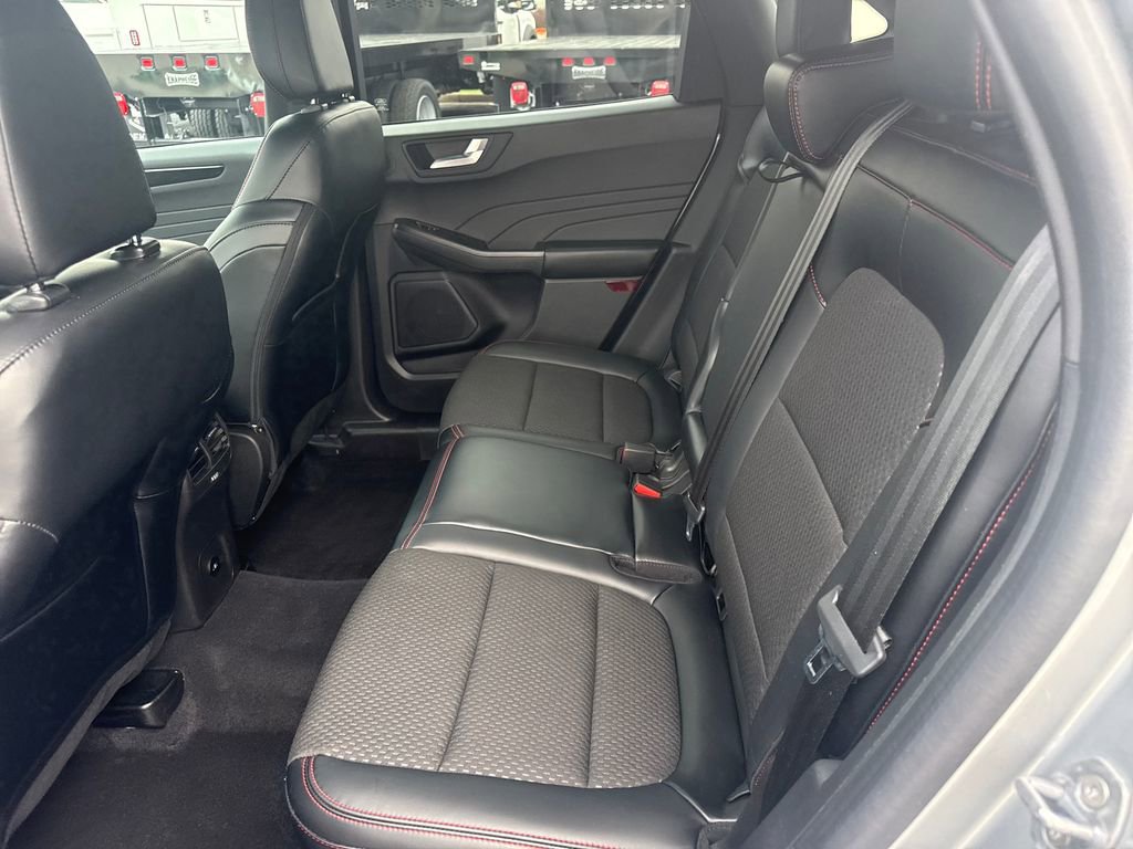 Used 2023 Ford Escape ST-Line Select w/ Tech Pack #2 image 16