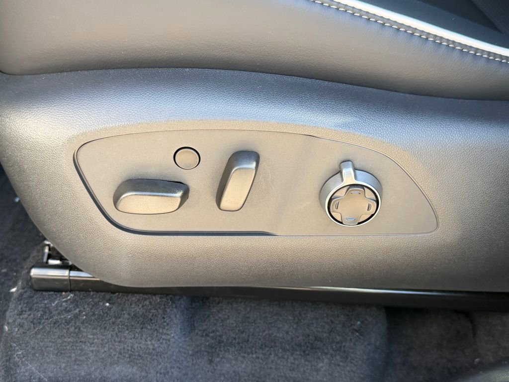 New 2026 Buick Enclave Avenir AWD/4WD image 27