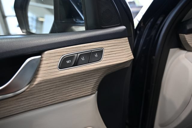 Used 2021 Hyundai Palisade Limited AWD/4WD image 31