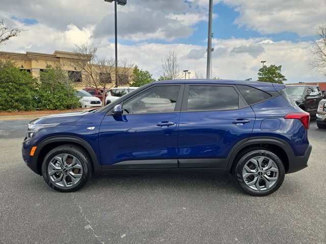 New 2025 Kia Seltos LX AWD/4WD image 10