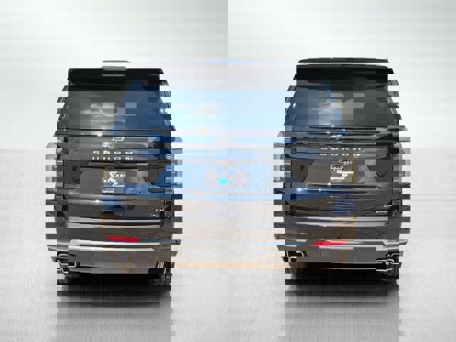 New 2025 Chevrolet Suburban High Country image 6