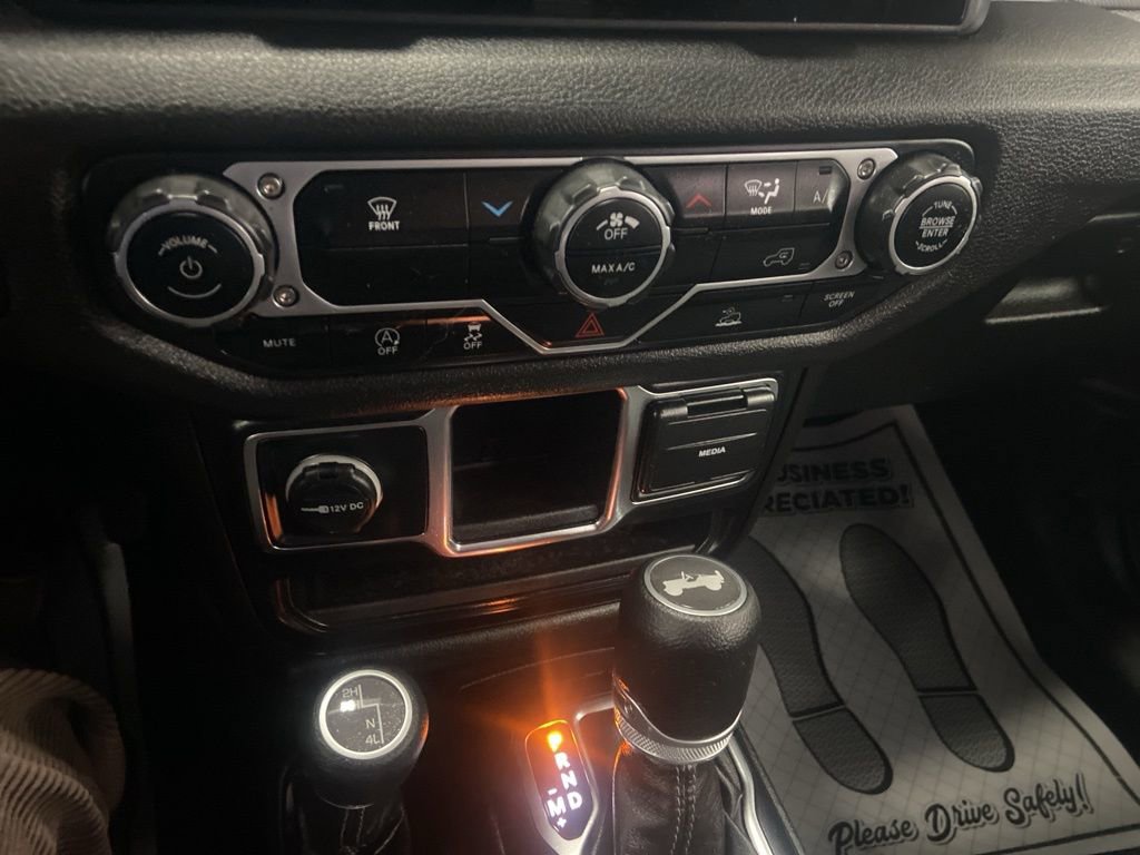 Certified 2024 Jeep Wrangler Sport image 27